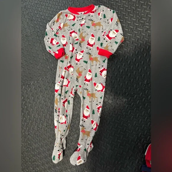 Bundle of Toddler Holiday Tops and Pajamas 3T - Picture 7 of 9